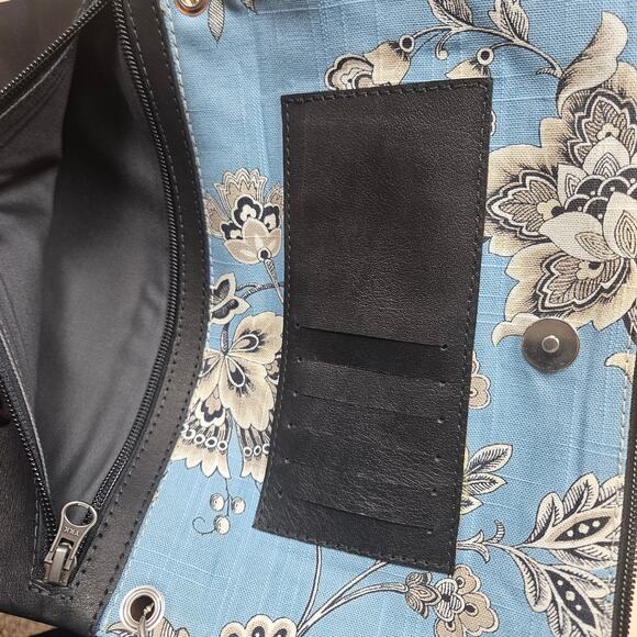 Vintage White Capiz Shell Heart Shaped Trinket Box Shell Flowers READ NOTE - Picture 4 of 10